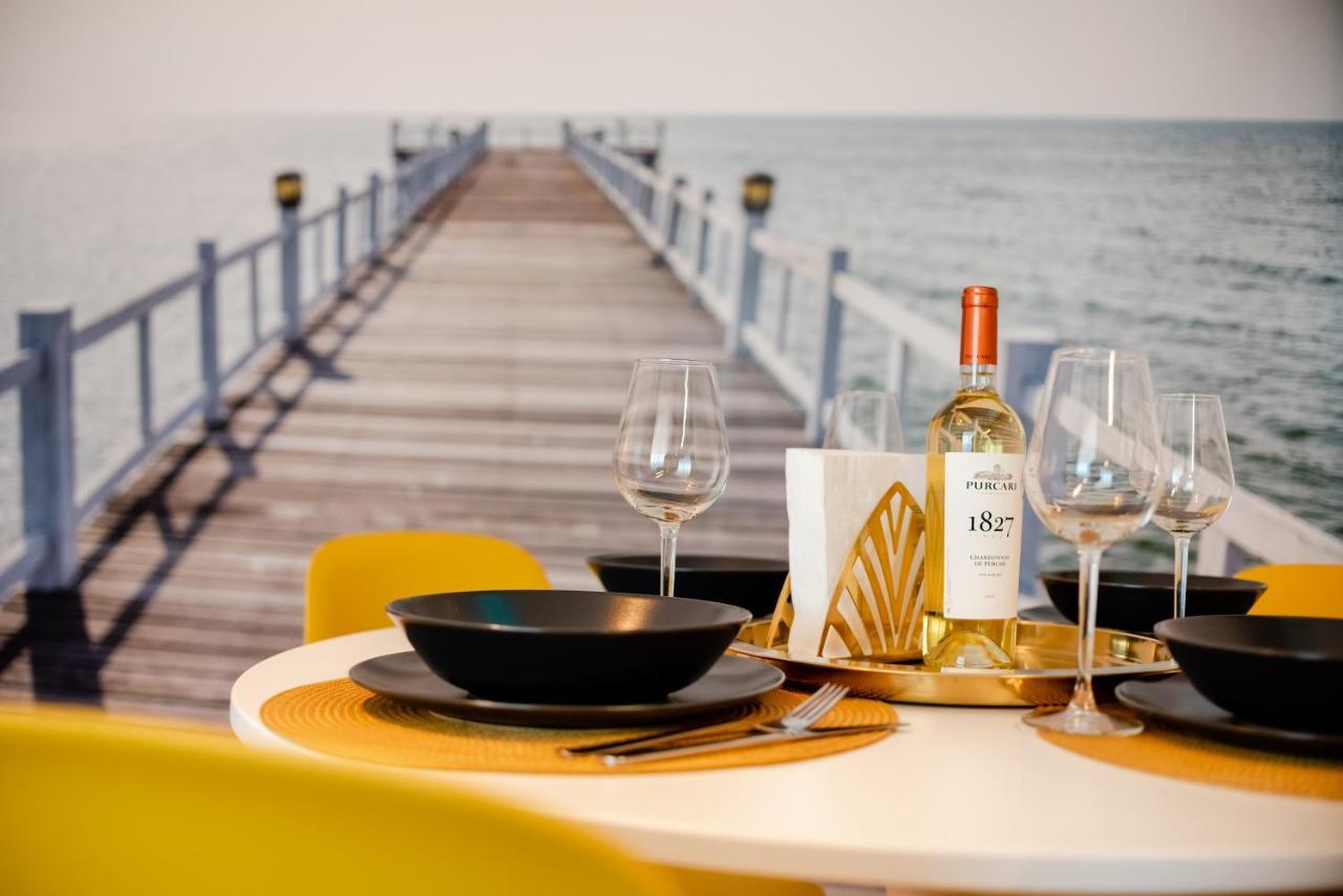 Summer Waves Mamaia Nord Năvodari Zewnętrze zdjęcie